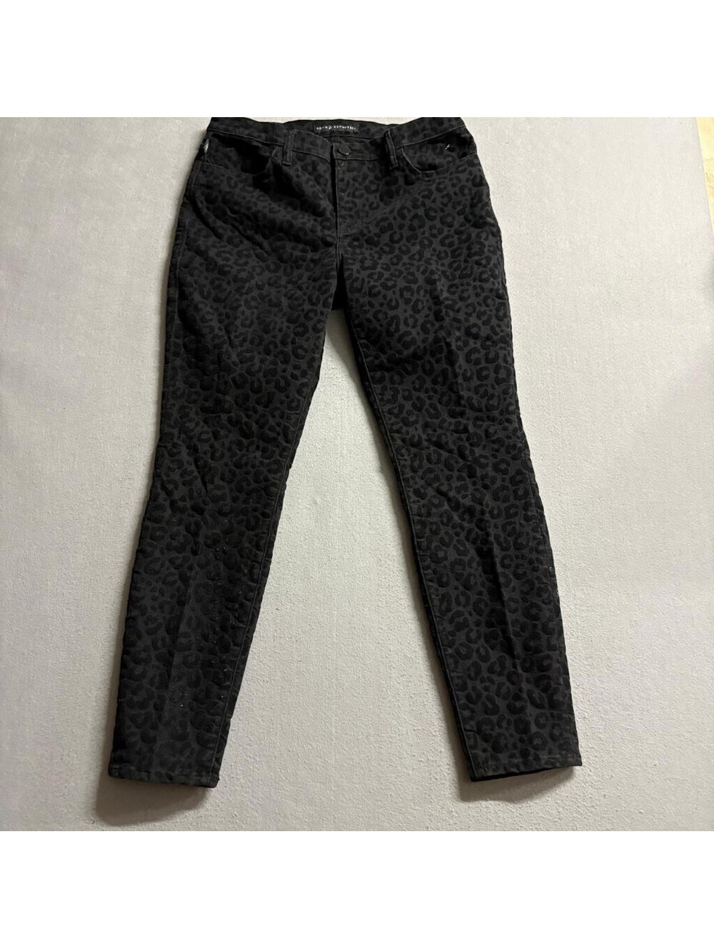 Rock & Republic Kashemiere Jeans Womens 14M Black Gray Leopard Print Skinny